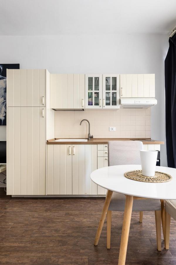 Largo Molina Studio I By Wonderful Italy Болонья Экстерьер фото