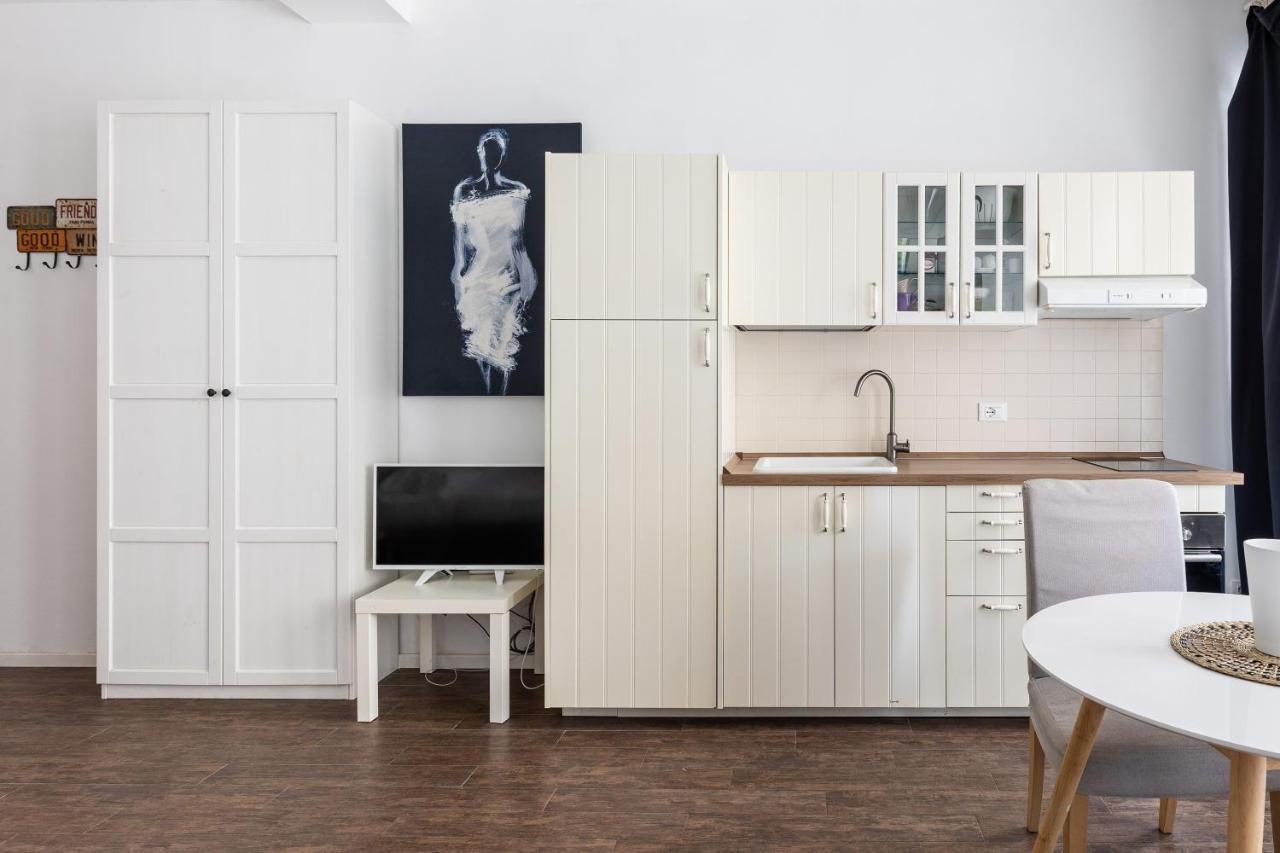 Largo Molina Studio I By Wonderful Italy Болонья Экстерьер фото